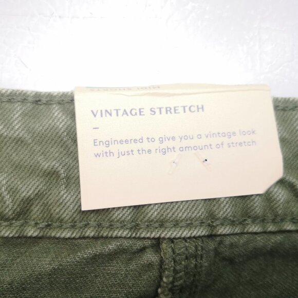 NWT Universal Thread Ladies Size 22W High Rise A-line Midi Green Jean Shorts - Picture 6 of 16